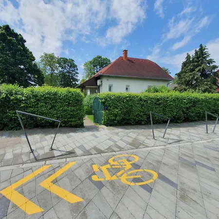 Fagreci * Balatonmáriafürdő